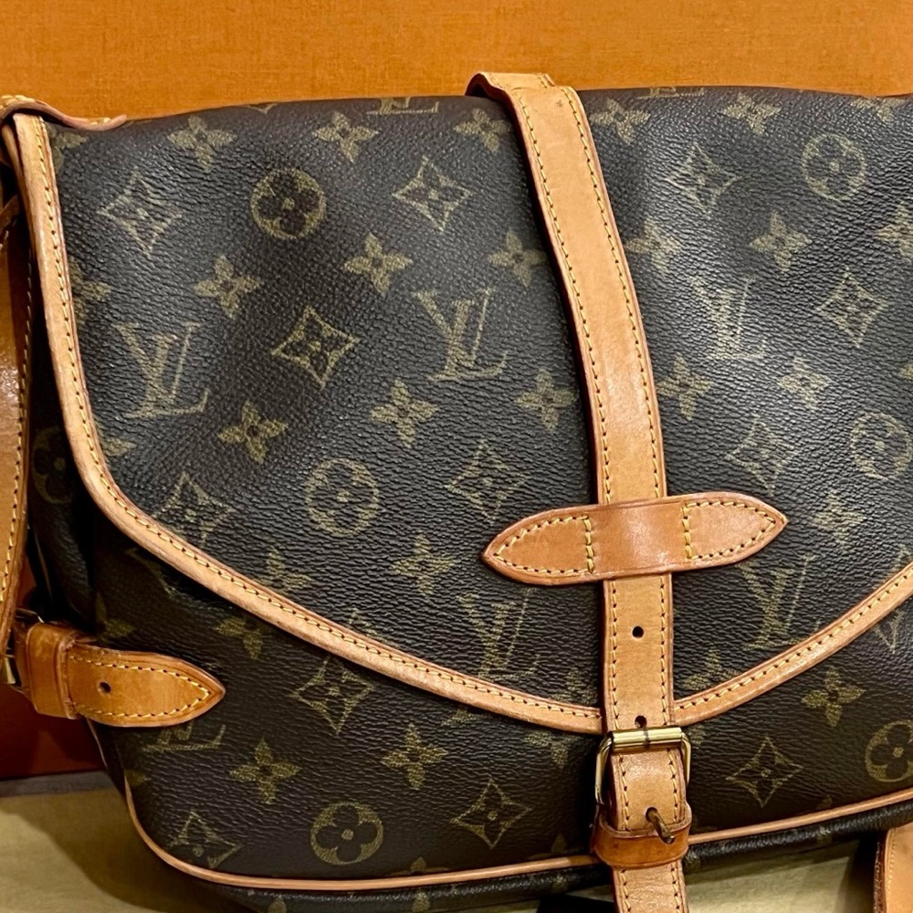 LV Monogram Saumur 35